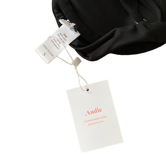 NWT Andie The Bermuda Underwire Bikini Top Black Small - Picture 4 of 4